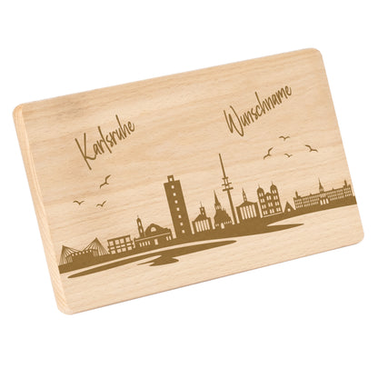 Frühstücksbrettchen 220x120mm mit Gravur mit der Skyline von Karlsruhe personalisierbar mit Wunschname