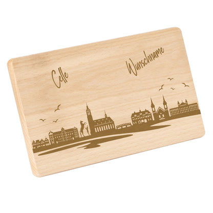Frühstücksbrettchen 220x120mm mit Gravur mit der Skyline von Celle personalisierbar mit Wunschname