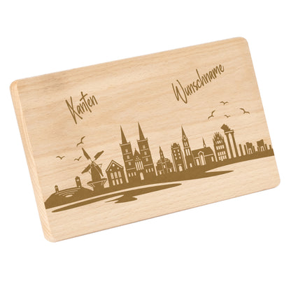 Frühstücksbrettchen 220x120mm mit Gravur mit der Skyline von Xanten personalisierbar mit Wunschname