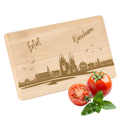 Frühstücksbrettchen 220x120mm mit Gravur mit der Skyline von Erfurt personalisierbar mit Wunschname
