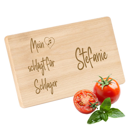 Frühstücksbrettchen mit Gravur  "MEIN HERZ SCHLÄGT FÜR SCHLAGER" mit Wunschname