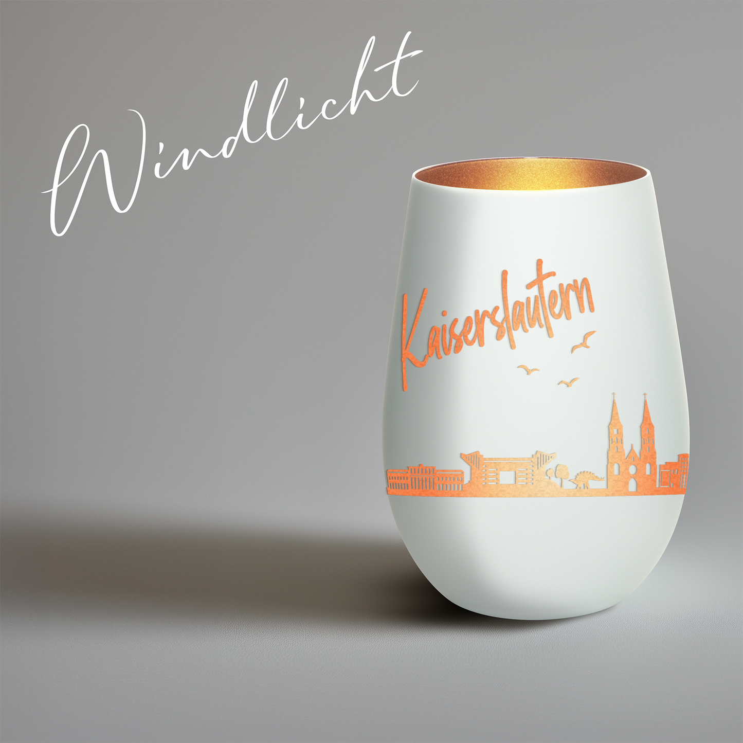 Hochwertiges Glas Windlicht mit Gravur "SKYLINE KAISERSLAUTERN" in der Farbe Weiß/Bronze