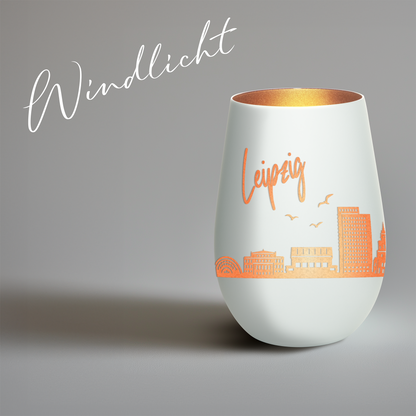Hochwertiges Glas Windlicht mit Gravur "SKYLINE LEIPZIG" in der Farbe Weiß/Bronze