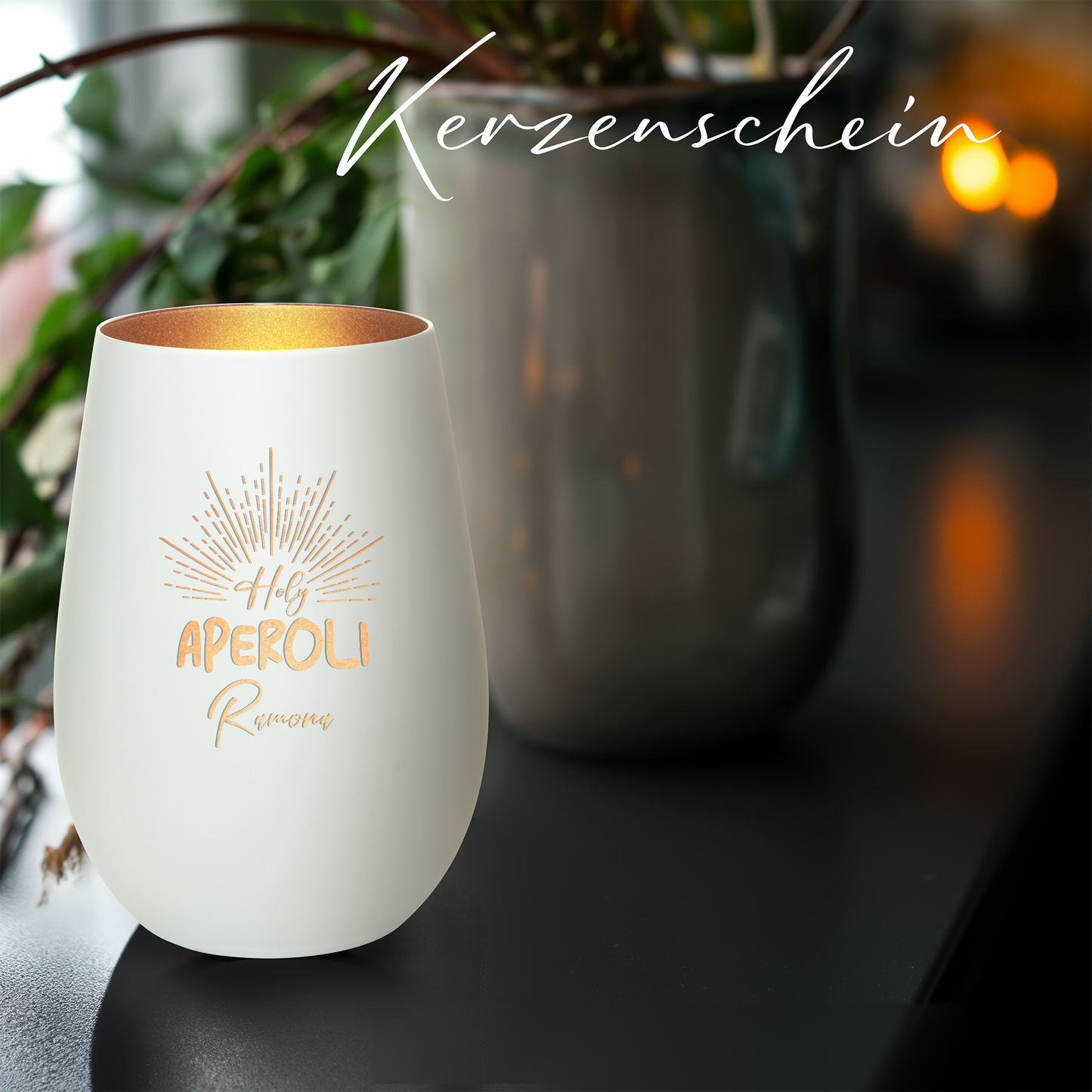 Hochwertiges Glas Windlicht mit Gravur "HOLY APEROLI" mit Wunschname in der Farbe Weiß/Bronze