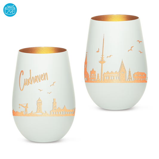 Hochwertiges Glas Windlicht mit Gravur "SKYLINE CUXHAVEN" in der Farbe Weiß/Bronze