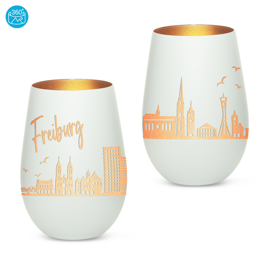 Hochwertiges Glas Windlicht mit Gravur "SKYLINE FREIBURG" in der Farbe Weiß/Bronze