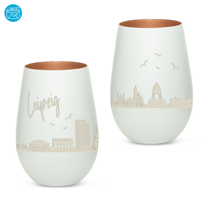 Hochwertiges Glas Windlicht mit Gravur "SKYLINE LEIPZIG" in der Farbe Weiß/Bronze
