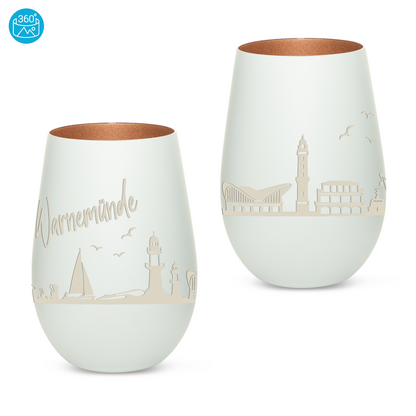 Hochwertiges Glas Windlicht mit Gravur "SKYLINE WARNEMÜNDE" in der Farbe Weiß/Bronze