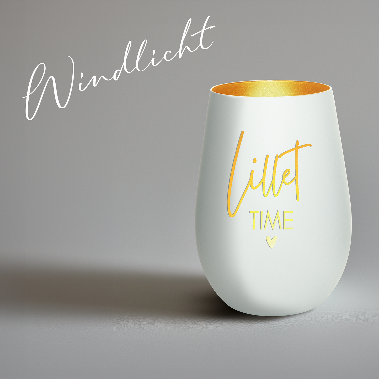 Hochwertiges Glas Windlicht mit Gravur "LILLET TIME" in der Farbe Weiß/Gold
