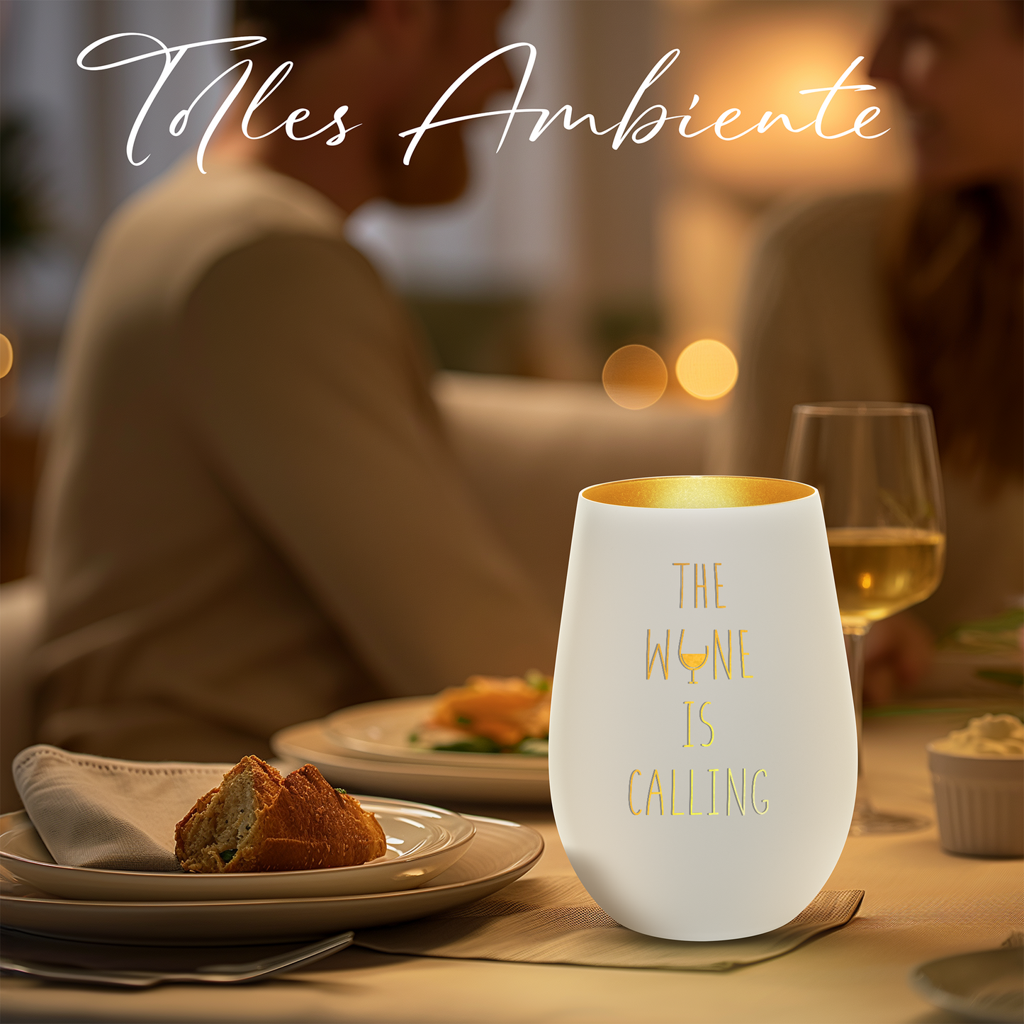 Hochwertiges Glas Windlicht mit Gravur "THE WINE IS CALLING" in der Farbe Weiß/Gold