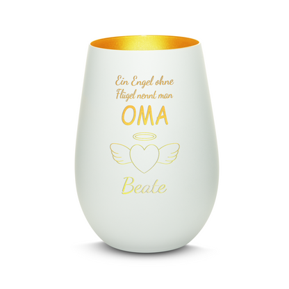 Hochwertiges Glas Windlicht mit Gravur "EIN ENGEL OHNE FLÜGEL NENNT MAN OMA" mit Wunschname in der Farbe Weiß/Gold