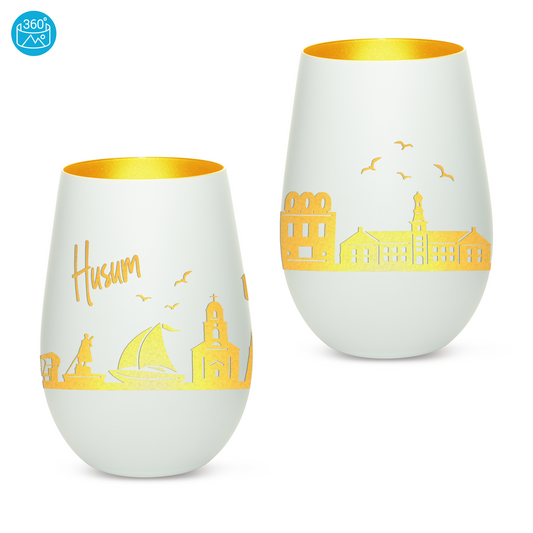 Hochwertiges Glas Windlicht mit Gravur "SKYLINE HUSUM" in der Farbe Weiß/Gold