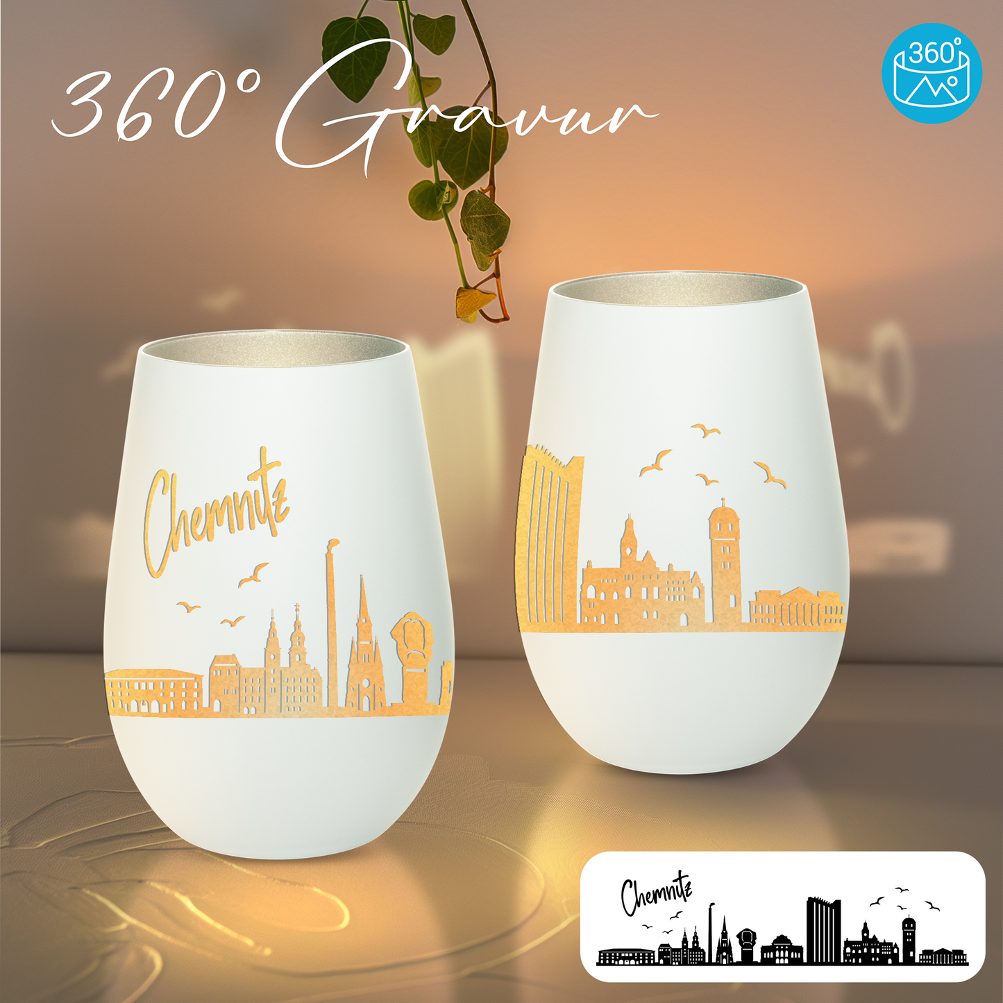 Hochwertiges Glas Windlicht mit Gravur "SKYLINE CHEMNITZ" in der Farbe Weiß/Silber