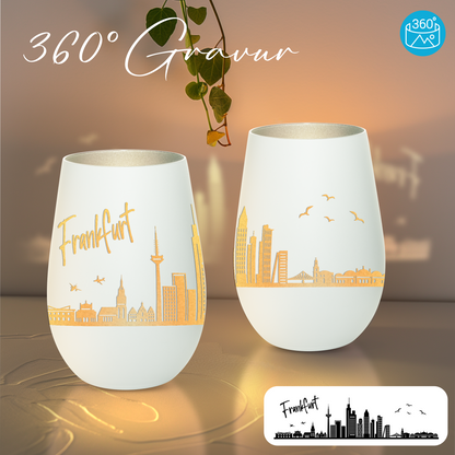 Hochwertiges Glas Windlicht mit Gravur "SKYLINE FRANKFURT" in der Farbe Weiß/Silber
