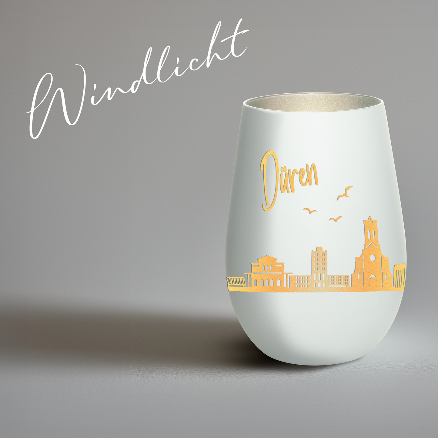 Hochwertiges Glas Windlicht mit Gravur "SKYLINE DÜREN" in der Farbe Weiß/Silber