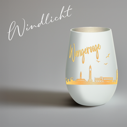 Hochwertiges Glas Windlicht mit Gravur "SKYLINE WANGEROOGE" in der Farbe Weiß/Silber