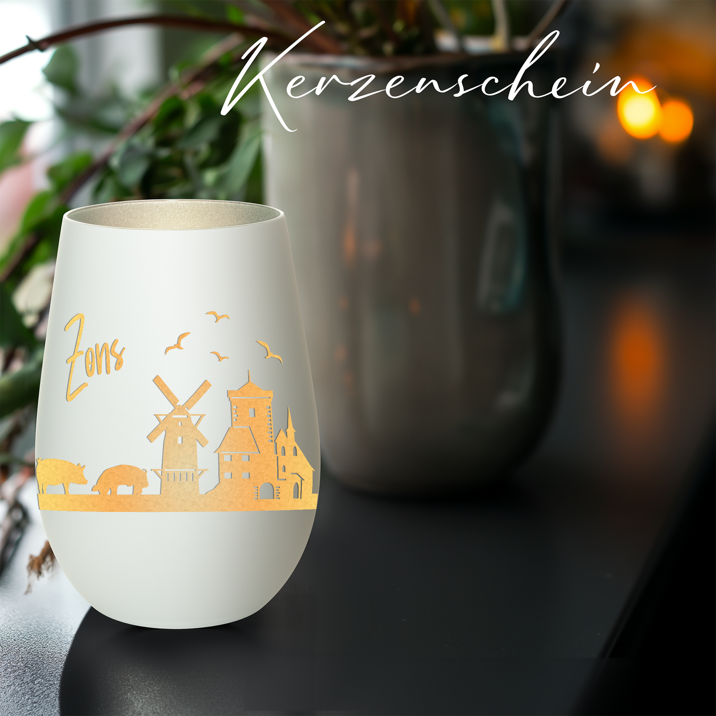 Hochwertiges Glas Windlicht mit Gravur "SKYLINE ZONS (DORMAGEN)" in der Farbe Weiß/Silber