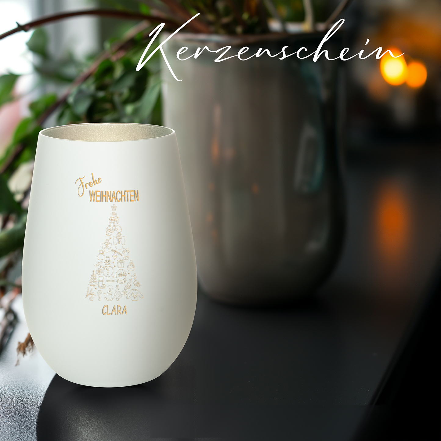 Hochwertiges Glas Windlicht mit Gravur "FROHE WEIHNACHTEN" mit Wunschname in der Farbe Weiß/Silber