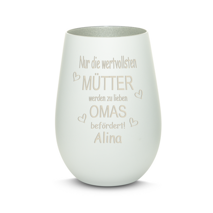 Hochwertiges Glas Windlicht mit Gravur "NUR DIE WERTVOLLSTEN MÜTTER WERDEN ZU LIEBEN OMAS" mit Wunschname in der Farbe Weiß/Silber