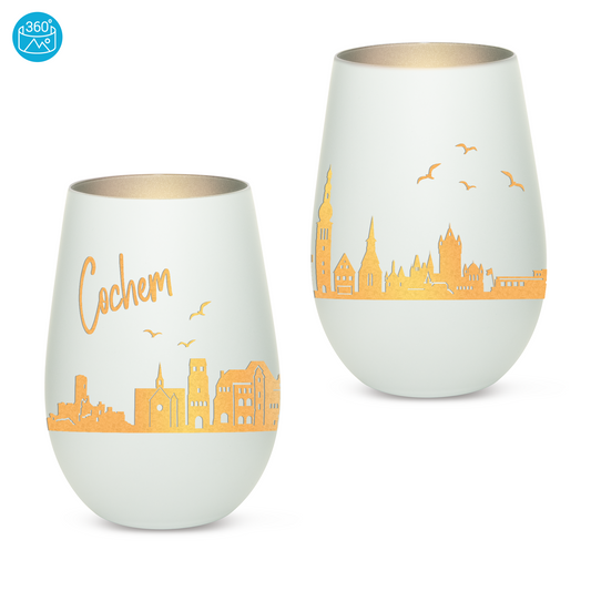 Hochwertiges Glas Windlicht mit Gravur "SKYLINE COCHEM" in der Farbe Weiß/Silber