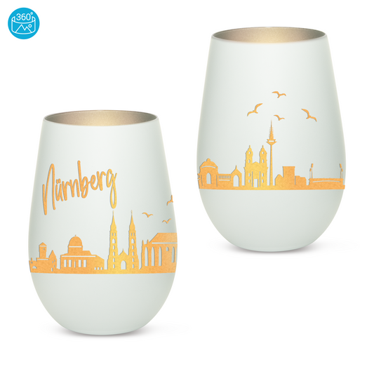 Hochwertiges Glas Windlicht mit Gravur "SKYLINE NÜRNBERG" in der Farbe Weiß/Silber