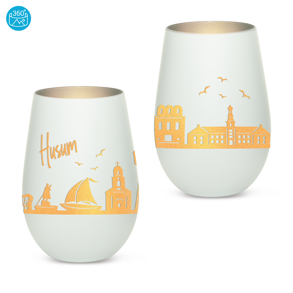 Hochwertiges Glas Windlicht mit Gravur "SKYLINE HUSUM" in der Farbe Weiß/Silber