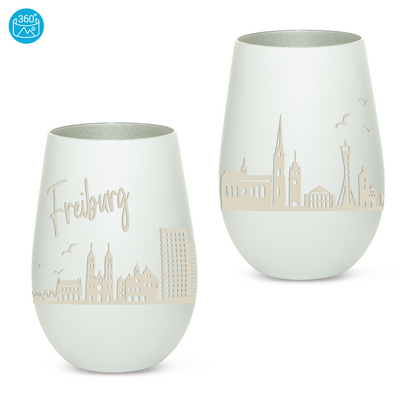 Hochwertiges Glas Windlicht mit Gravur "SKYLINE FREIBURG" in der Farbe Weiß/Silber