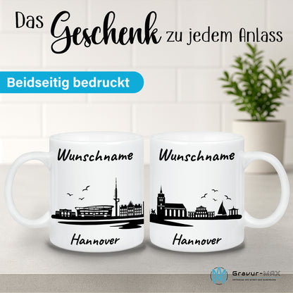 Tasse in Weiß 330ml bedruckt mit der Skyline von Hannover personalisierbar mit Wunschname