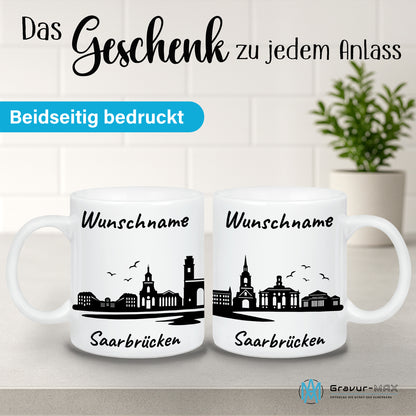 Tasse in Weiß 330ml bedruckt mit der Skyline von Saarbrücken personalisierbar mit Wunschname