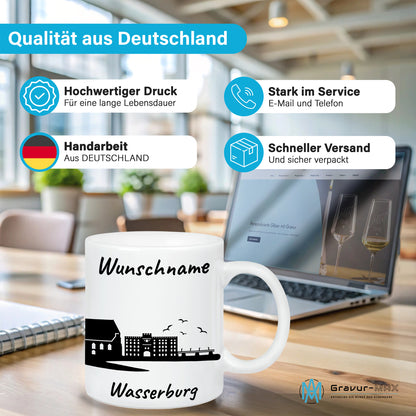 Tasse in Weiß 330ml bedruckt mit der Skyline von Wasserburg personalisierbar mit Wunschname