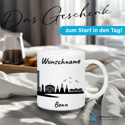Tasse in Weiß 330ml bedruckt mit der Skyline von Bonn personalisierbar mit Wunschname