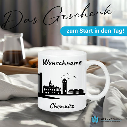 Tasse in Weiß 330ml bedruckt mit der Skyline von Chemnitz personalisierbar mit Wunschname