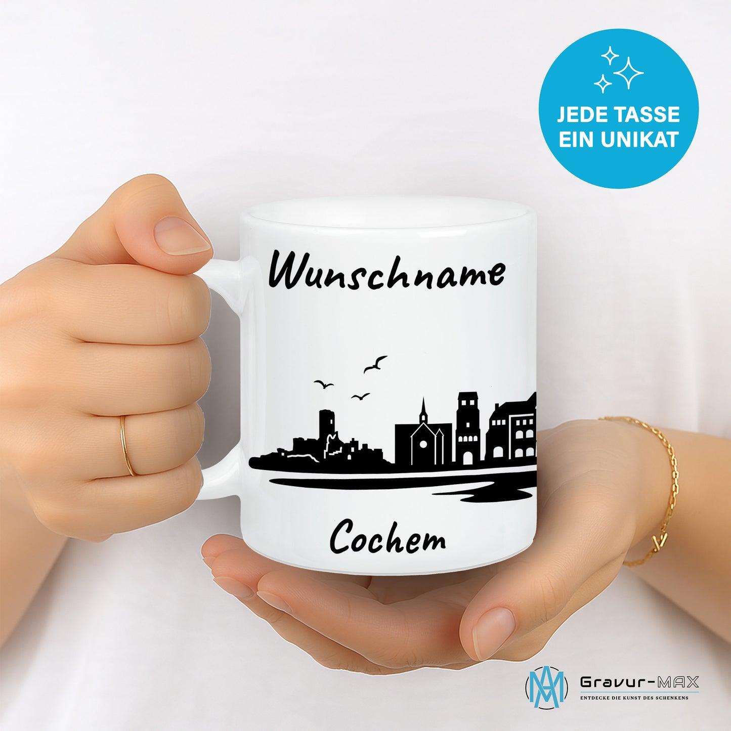 Tasse in Weiß 330ml bedruckt mit der Skyline von Cochem personalisierbar mit Wunschname