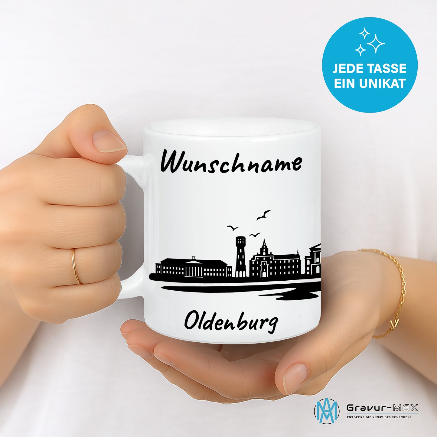 Tasse in Weiß 330ml bedruckt mit der Skyline von Oldenburg personalisierbar mit Wunschname