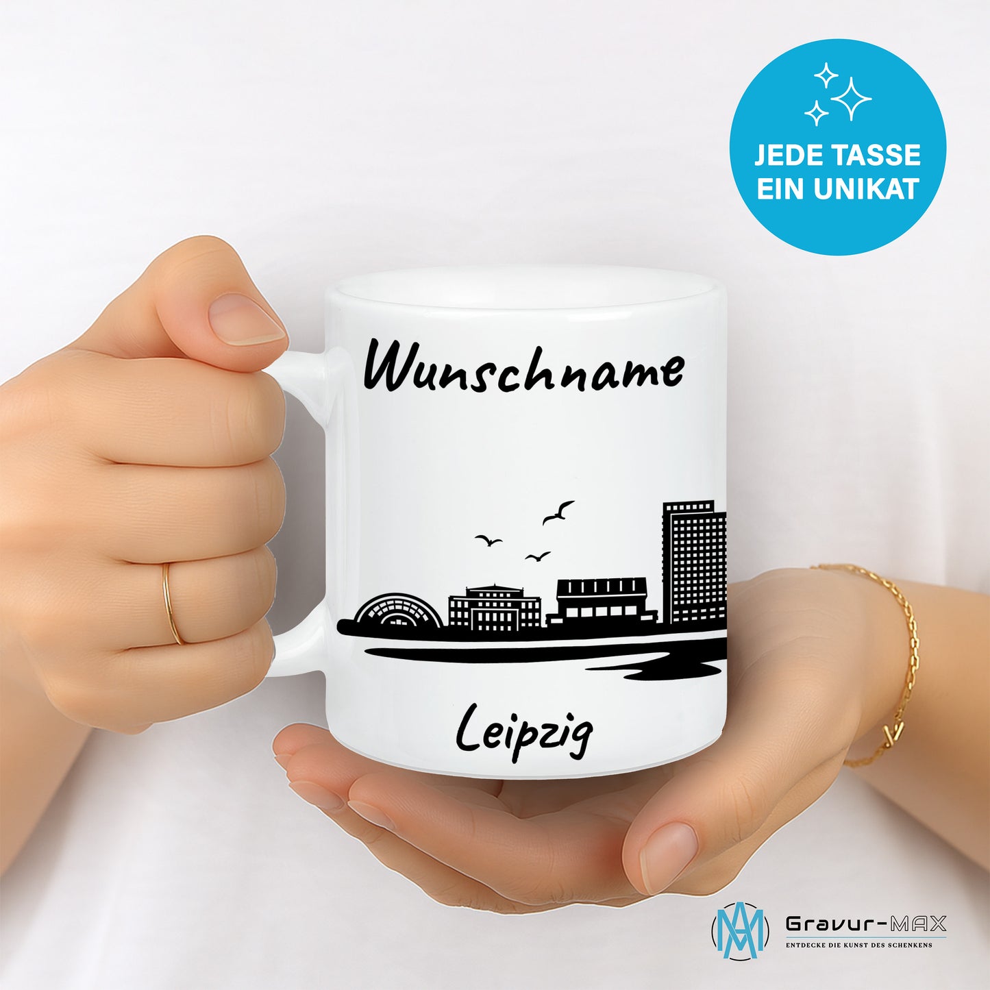 Tasse in Weiß 330ml bedruckt mit der Skyline von Leipzig personalisierbar mit Wunschname