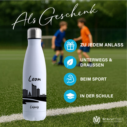 Trinkflasche in Weiß 500ml aus Edelstahl bedruckt mit der Skyline von Leipzig personalisierbar mit Wunschname