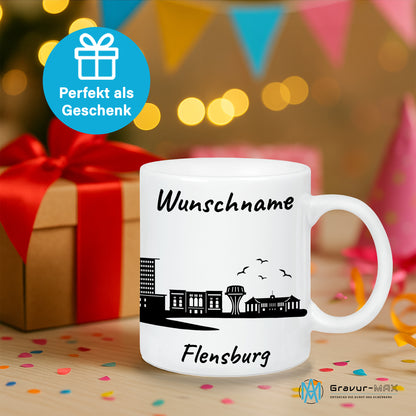 Tasse in Weiß 330ml bedruckt mit der Skyline von Flensburg personalisierbar mit Wunschname