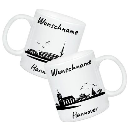 Tasse in Weiß 330ml bedruckt mit der Skyline von Hannover personalisierbar mit Wunschname