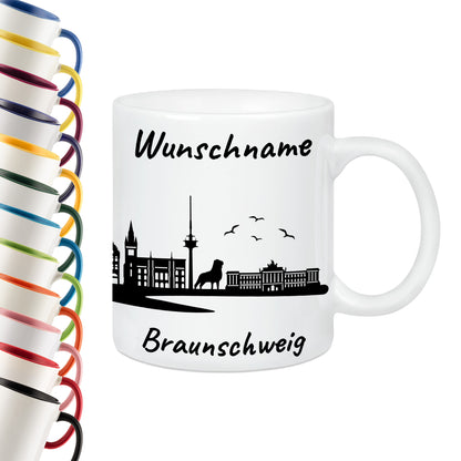 Tasse in Weiß 330ml bedruckt mit der Skyline von Braunschweig personalisierbar mit Wunschname