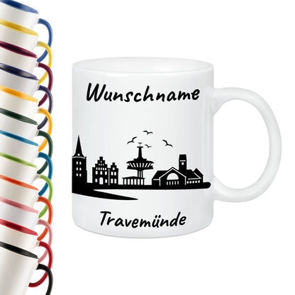 Tasse in Weiß 330ml bedruckt mit der Skyline von Travemünde personalisierbar mit Wunschname