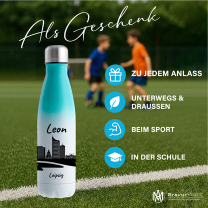 Trinkflasche in Weiß/Mint 500ml aus Edelstahl bedruckt mit der Skyline von Leipzig personalisierbar mit Wunschname