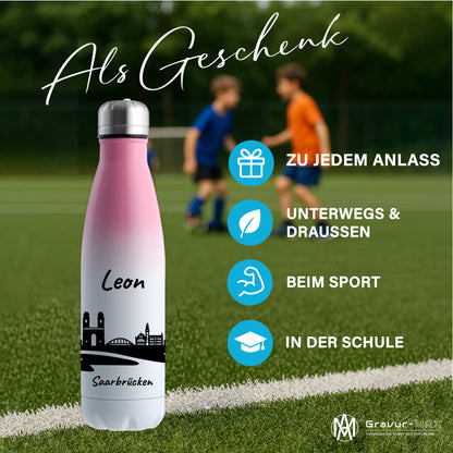 Trinkflasche in Weiß/Pink 500ml aus Edelstahl bedruckt mit der Skyline von Saarbrücken personalisierbar mit Wunschname